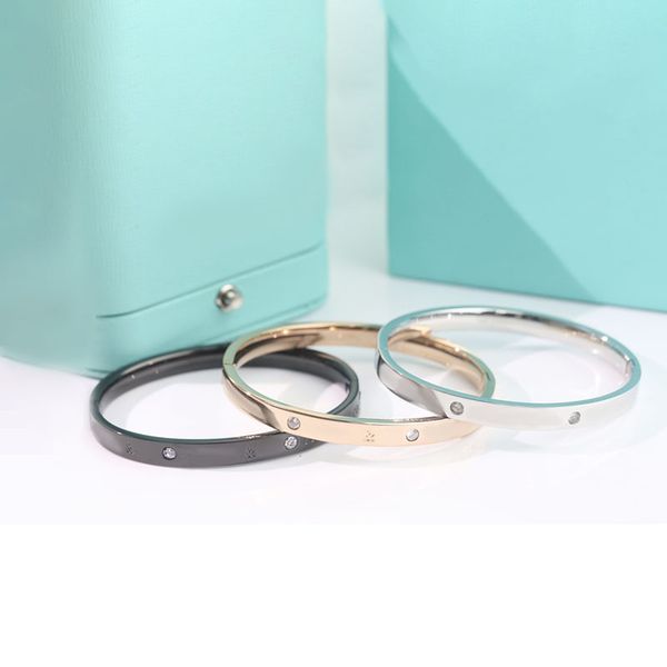 

luxury designer bracelets bangles fashion womens bracelet diamond classic style suitable for anniversary party engagement very beautiful, Black