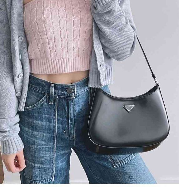 

2022 new designer handbags bags cleo underarm for