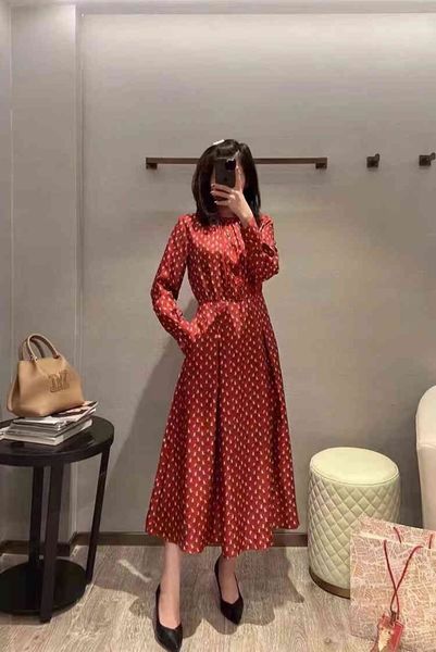 

casual dresses max home spring and summer twill silk letter printing mulberry round neck dress female, Black;gray