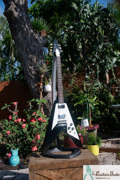 

tfv-50 flying v - black -ride the lightning electric guitar