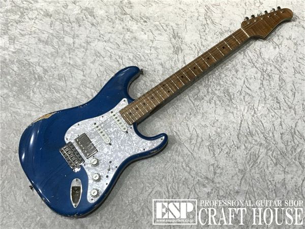 

xsc-2 cobalt blue medium aged (lacquer) electric guitar