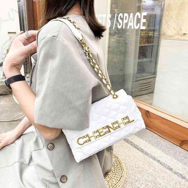 

new style women's hand chain fashion small square luxury ladies shoulder bag