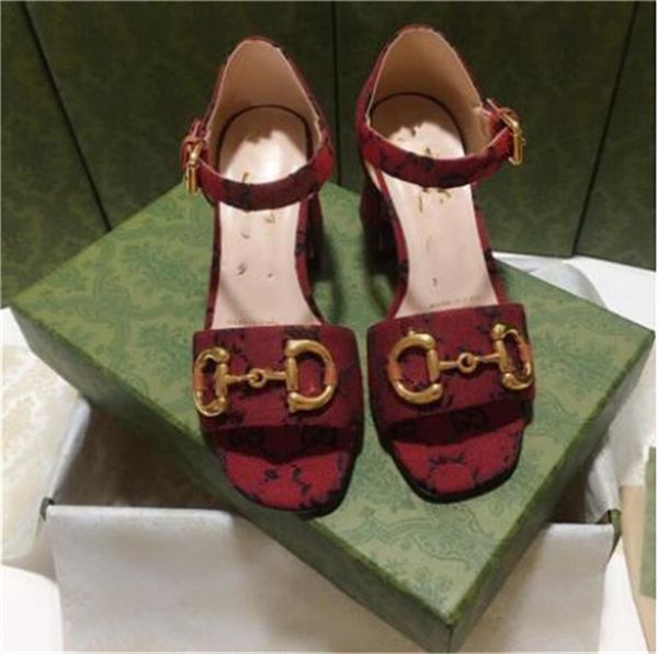 

classics woman shoes slipper 100% leather flat sandals fashion designers luxury slides slide rubber ladies beach women slippers shoe size 35, Black