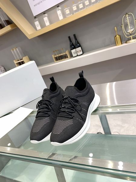 

2022 early spring new style sport shoes women's fashion lace-up breathable and lightweight shoes casual luxury design for ladies, Black