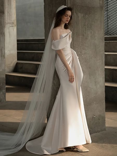

mermaid wedding dresses floor shoulder strapless bridal gowns, White