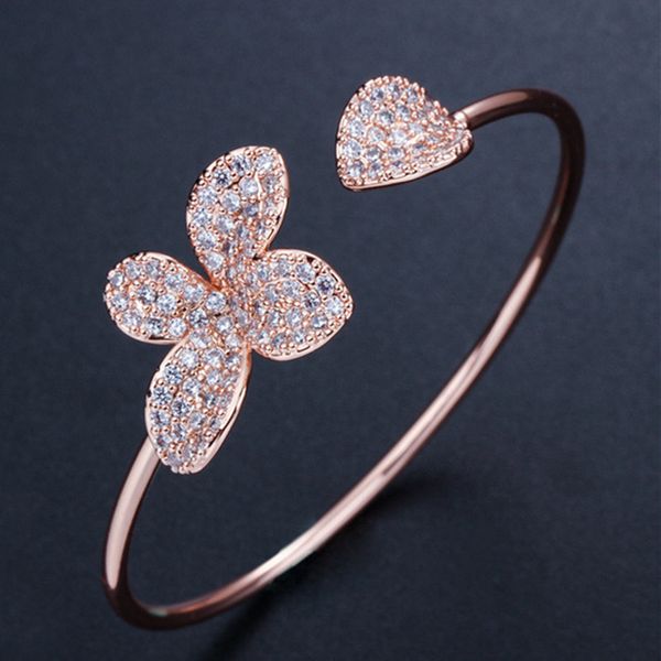 Bracciale di design con fiori di moda Bracciale con zirconi cubici AAA Bracciale regolabile in rame di lusso in oro rosa con braccialetti in argento per le donne Regalo per ragazze di amici di festa