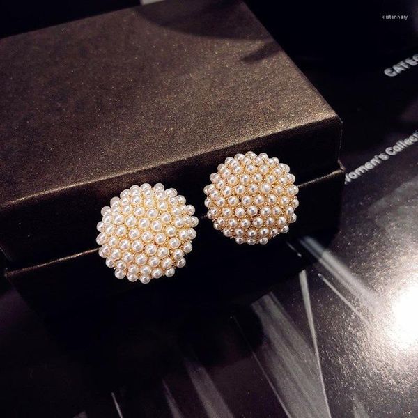 Clip-on Vite posteriore Arrivo Corea Stile Triangolo Clip su orecchini Non piercing per le donne Fascino di nozze Silmulated Pearl EarringClip-on Kirs