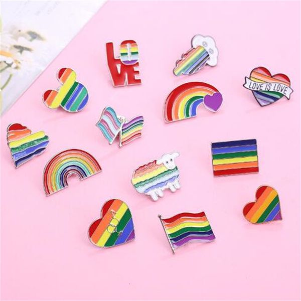 Rainbow Heart Cloud Broche Pins Cores de desenho animado Ovelha de esmalte de camundongo Capaca de capa de pin letra Metal Metal LGBT Jóias Lesbian Gay Gift GC1431