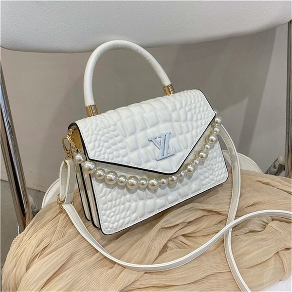 

fashion pattern women's autumn pearl small square foreign style single messenger women's purses outlet online