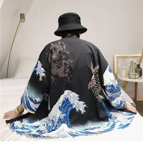 Giacche da uomo Kimono Camicia da uomo Camicetta Cardigan sottile giapponese 2022 Uomo Estate Giappone Abbigliamento streetwear Giacca ampiaDa uomo