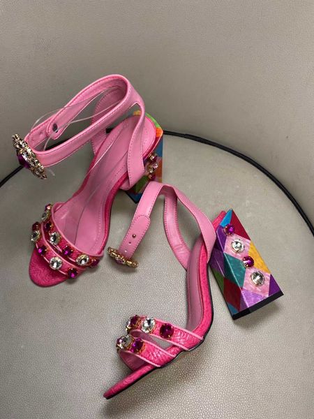 

brand new 2020 summer diamond sandals women ankle strap flower high heels lady gladiator sandals fashion crystal party shoes wedding shoes, Black