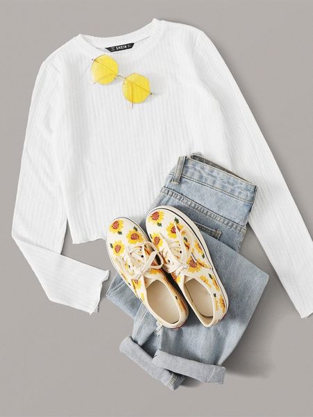 

ribbed lettuce-edge crop n0pw#, White