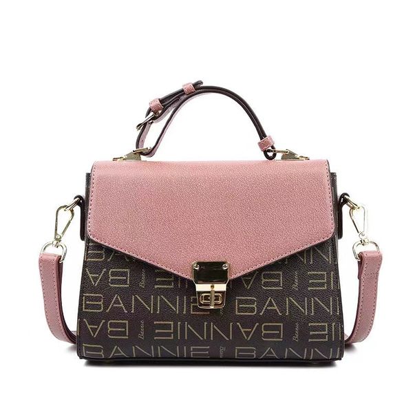 

2022 new letter print flap contrast color square bag shoulder messenger bag women