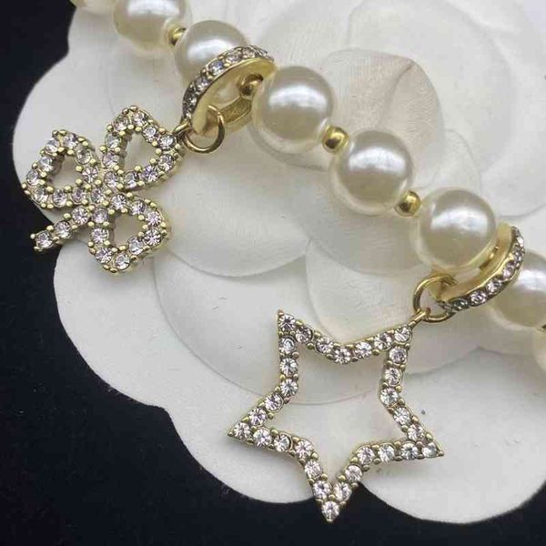 

2022 women's fashion all-match high-quality new personality necklace brand wholesale di family love letter studded pearl temperament hi, Silver