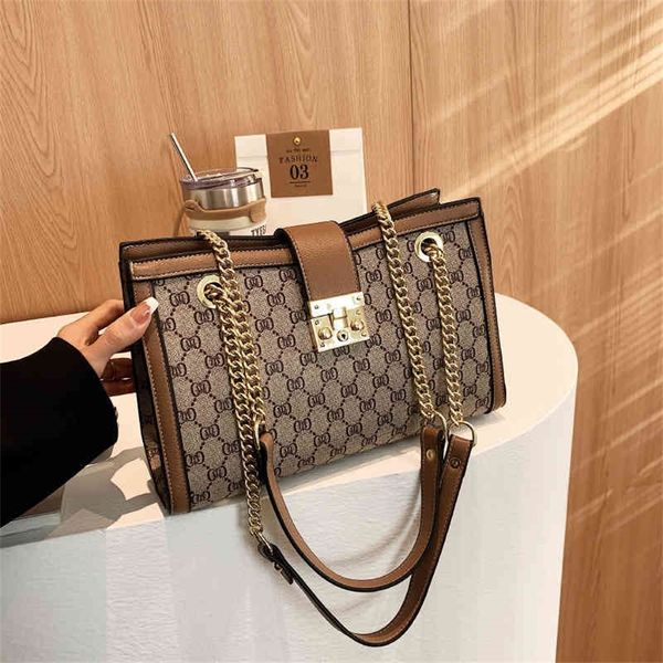 

90% off to shop online hong kong printed chain bag fashion high-capacity one shoulder portable tote bag
