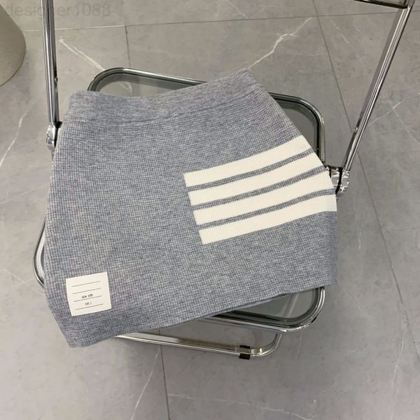 

skirts designer 22 autumn winter tb new short skirt slim four bar knitted wool waffle a-line versatile hip wrap skirt tcb6, Black