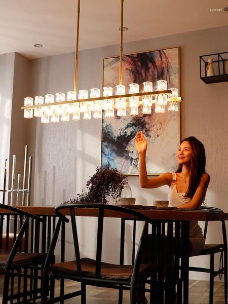 Lampade a sospensione Post-Moderna Dining Room Chandelier Hong Kong Studio semplice Studio All-Copper Luce Luxury Club Bar Table Crystal Lamppendant