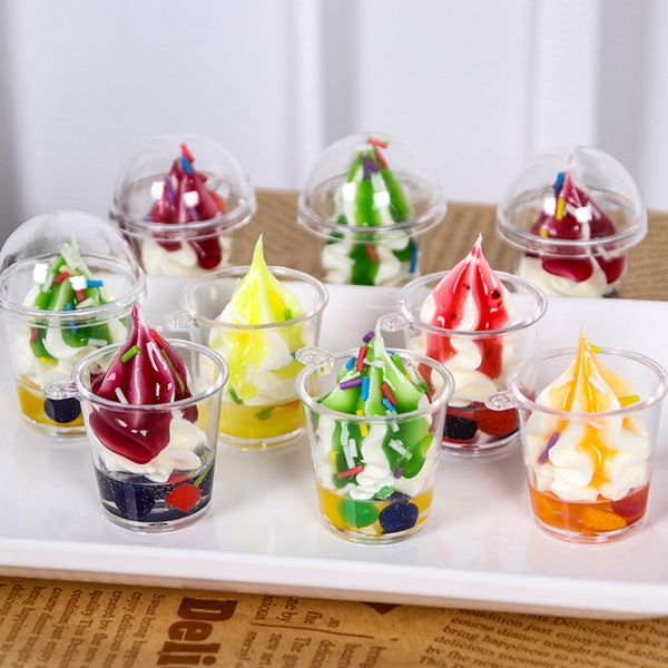 Giocattolo di decompressione Simpatico modello di tazza di gelato simulato in PVC Mini bambola di cibo Giocattoli da cucina Regalo di compleanno per bambini 6 colori usati come ciondolo