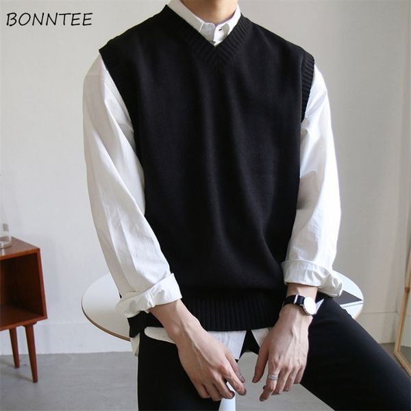 

sweater vest men simple allmatch vneck solid sleeveless male basic cozy korean style ins leisure knitted plus size m3xl 220812, Black;white