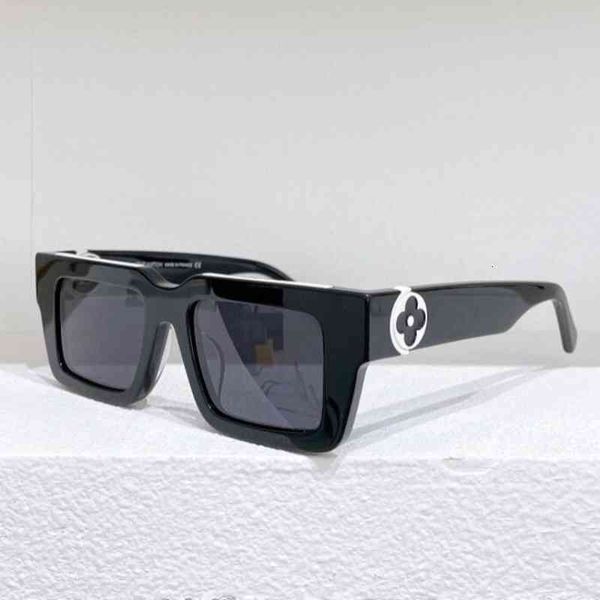 

sunglasses plate women's ins net red same fashion personality box clover men's cacz, White;black