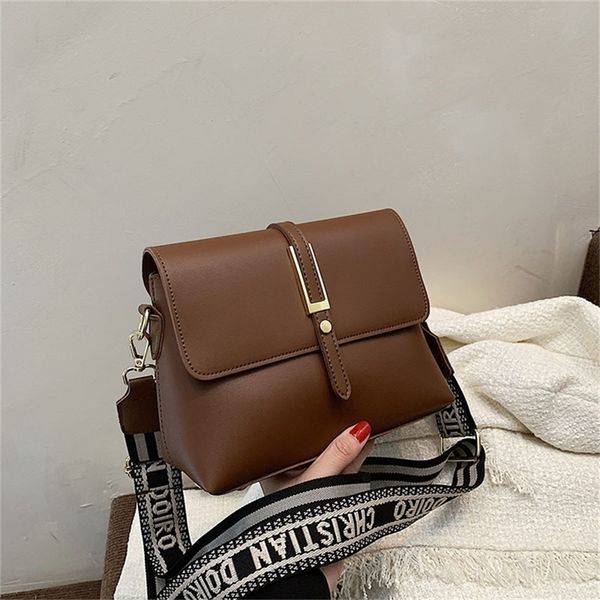 

foreign style women's new fashion simple single texture wide belt messenger small square purses outlet online