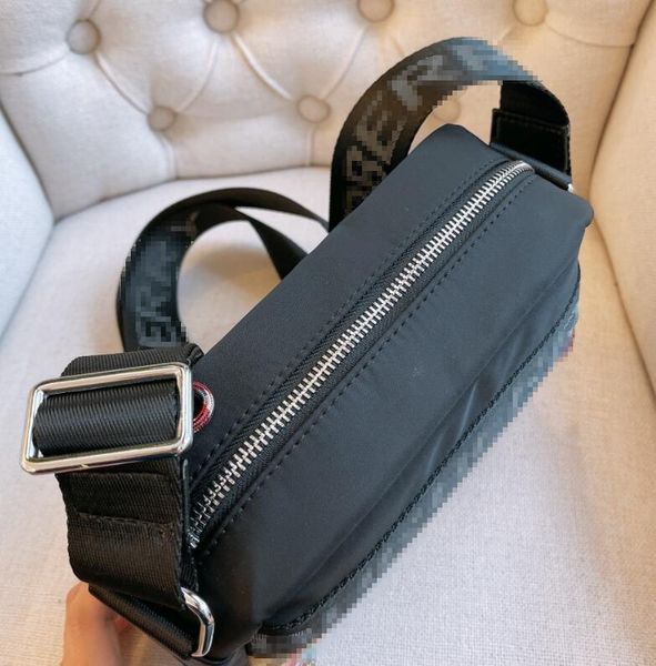 

briefcases evening bags 2021 winter design chest men's and women's handbag purse full color cute messenger bag shoulder bag size 2