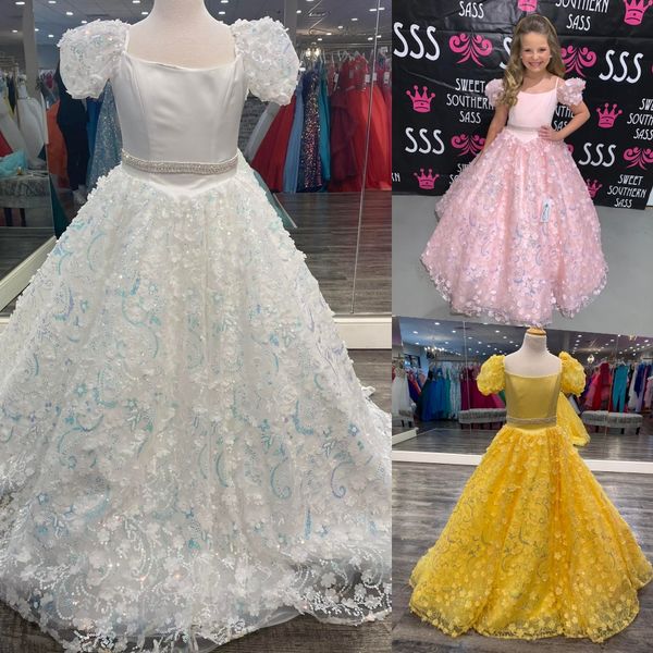 Abito da spettacolo Little Miss per adolescenti Ragazzi per bambini 2024 Paillettes con perline Abito lungo in cristallo floreale 3D Ragazza Evento formale Festa Rosie Maniche a sbuffo Giallo