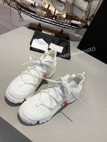

2022 designer boots casual shoes gabardine nylon sneakers women canvas sneaker brand wheel trainers luxury platform solid heighten shoe size, Black