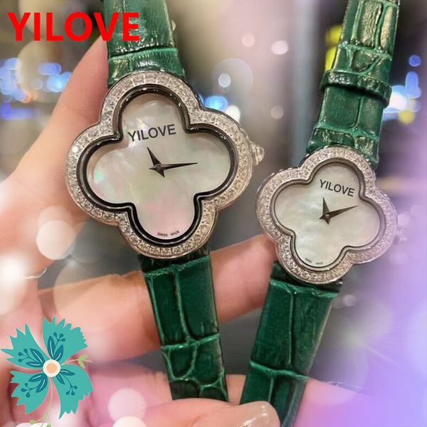 Principal de designer feminino Flor Shape Watch importado Korea Diamond Quartz Movimento Relógio Pulseira de couro
