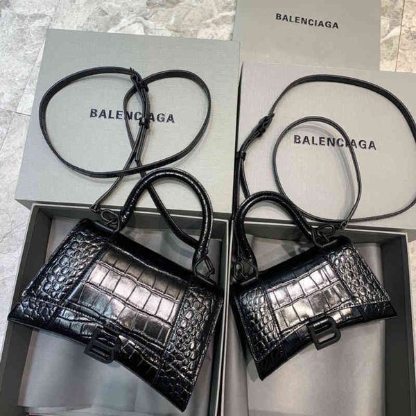 

balencaigass bags handbag paris womens purse family new hourglass bag crocodile pattern niche net red messenger on october 24 leather bd03