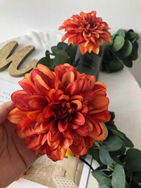 Flores decorativas grinaldas 10pcs enferrujar laranja por atacado de seda dahlia cabeça artificial falsa para buquês de casamento decordecorativo doméstico