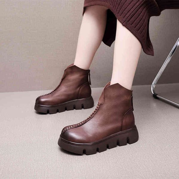 

slippers leather boots women's head layer cow leather thick bottom light mother's shoes slippery middle-aged spring and autumn sin, Black