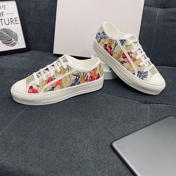 

classics women sneakers flat designer shoes canvas and real lambskin loafers two tone cap toe fashion sneakers casual shoe brand006, Black