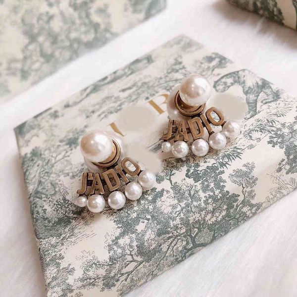 

jewelry family pearl female letter net red same earrings, Golden