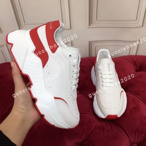 

2022 popular designer italy dirty shoes for men women screener leather vintage distressed green red stripe bottom casual white luxury trendy, Black;red