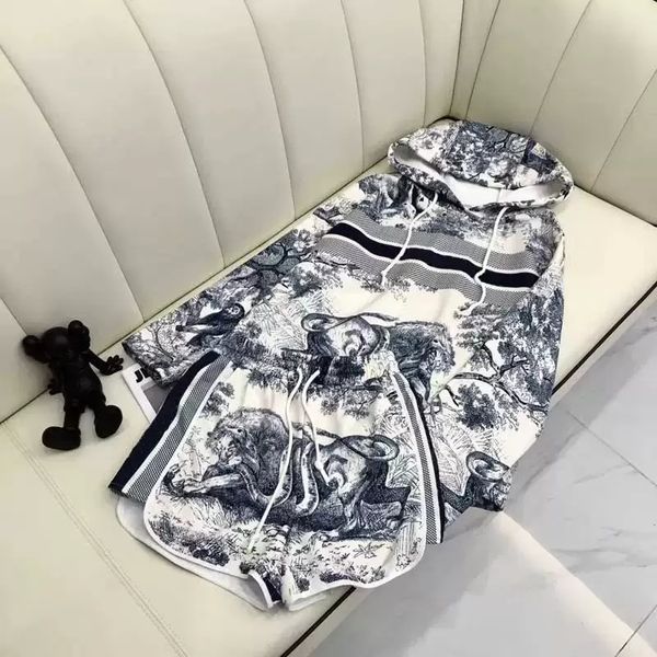 

women's two piece pants tracksuit hoodies tiger short pants casual fashion set fasion female tracksuits women clolthing size s, Gray;blue