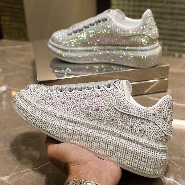 

european station 2022 early autumn full diamond muffin shoes women's thick soled sports white shine water diamond board shoes, Black