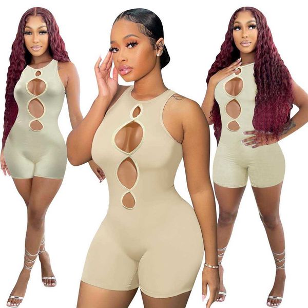

2022 summer fashion sleeveless milk silk round hole decoration hollow slim jumpsuit, Black;white
