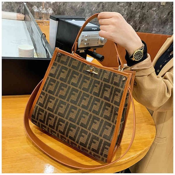 

female fashion single shoulder large capacity bag versatile ins portable tote bag 80% off outlet online