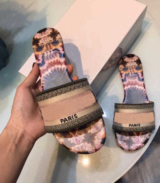 

paris luxury designer scuffs womens slipper summer sandals beach slide slippers ladies flip flops loafers embroidered floral slippers, Black