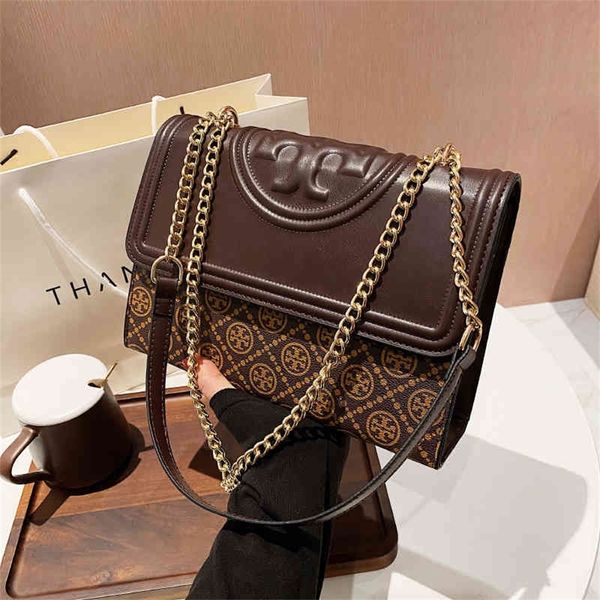 

fashion chain embossed single messenger bags 70% off wholesale factory