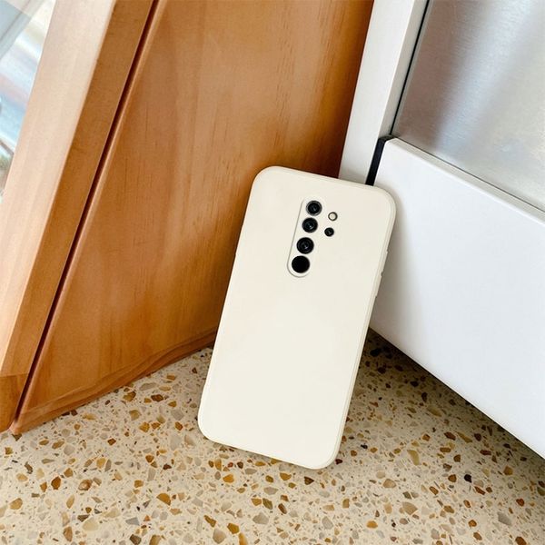 Luxus-Handyhüllen aus flüssigem Silikon mit gerader, quadratischer Spitze für Xiaomi Redmi Note 7 8 Pro, ultradünne, weiche TPU-Koks-Rückseite