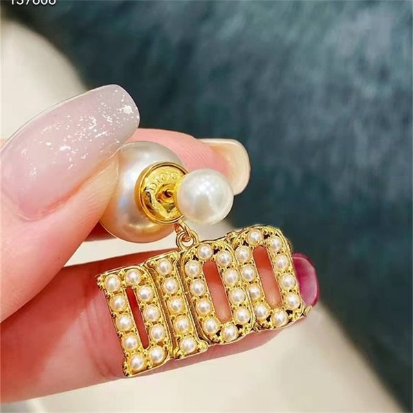 

2022 36% off designer jewelry d earrings, front back bead design very gentle, and the classic letter shape is matched with small rice beads, Golden