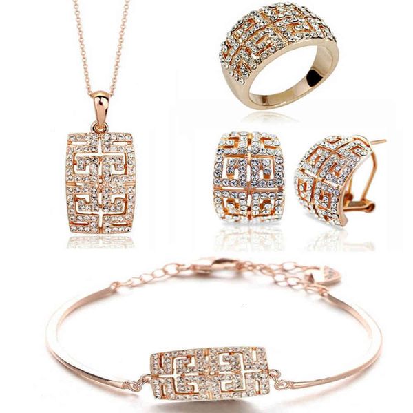 

2021 design gold-color austria crystal jewelry set for women, Slivery;golden