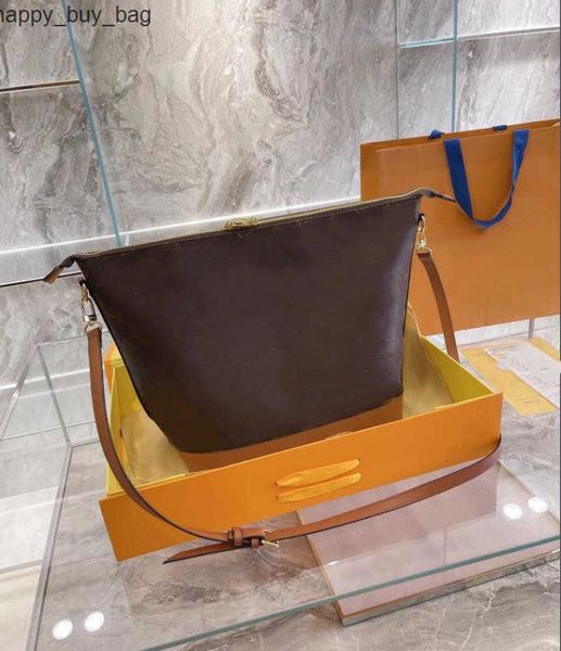 

yuchengbags embossing fashion relievo leather shopping bags quality senior