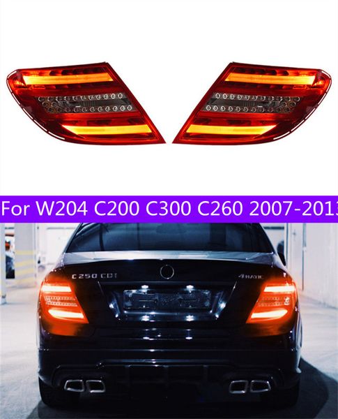 Lâmpada traseira de estilo de carro para W204 C200 C300 C260 As luzes traseiras montagem 2007-2013 LED de lâmpada traseira DRL DRL REVISÃO DO FREIO DE SINAL