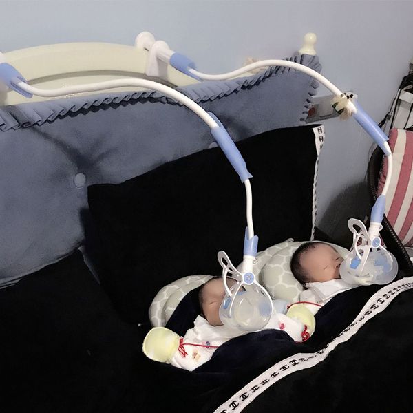 

2 sizes baby bottle rack hand bottle holder feeder bottles rack feeding holder drink water nursing support clip 220708