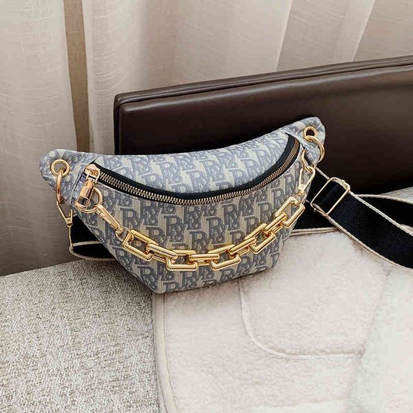 

purse female new version with single shoulder messenger bag signature chain chest bag