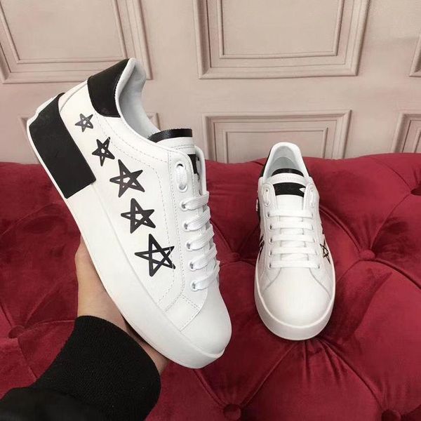

2021the man arrival casual shoes white black red fashion mens women leather breathable shoes open low sports sn valentinoe''valent, Red;white