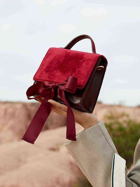 

shoulder bag women's small square towel bag fashion strap velvet lapel for wedding and evening 220224